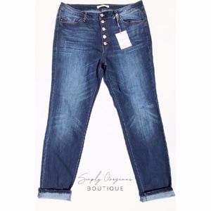 KanCan Fly Button Dark Wash Jeans Plus 3xl